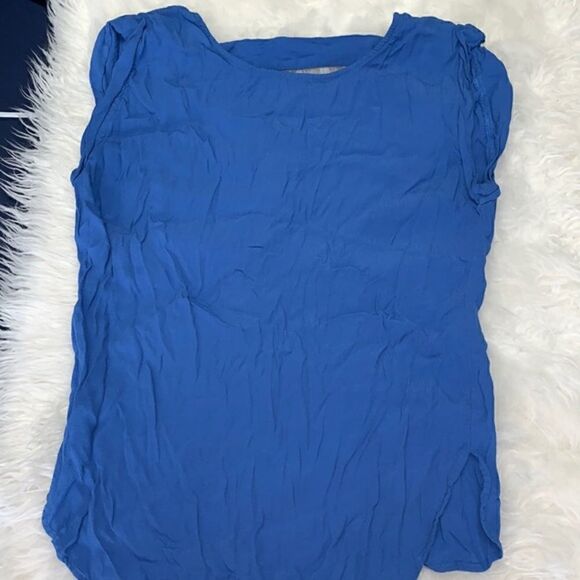 Forever 21 Blue Top   - Picture 1 of 3